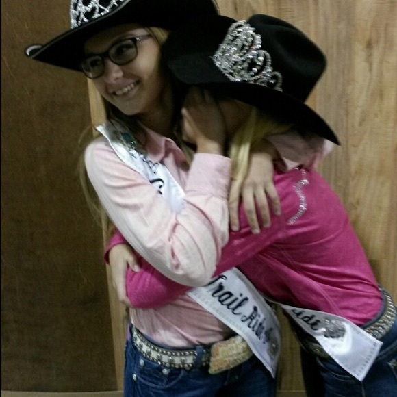 Meet your Posher, MacKenzie - Picture 8 of 8